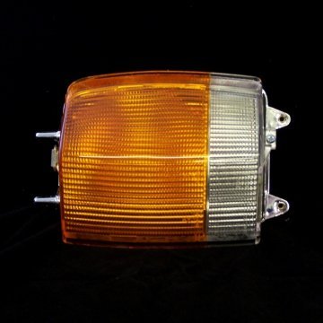 RH FRONT SIDELAMP (UD26354U)