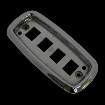 CHROME WINDOW SWITCH SURROUND (Drivers door) (UD14823U)