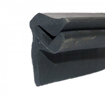 CORNICHE BOOT SEAL (PW50220P)