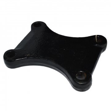 REAR ROAD SPRING LOWER PLATE (UR1430U)